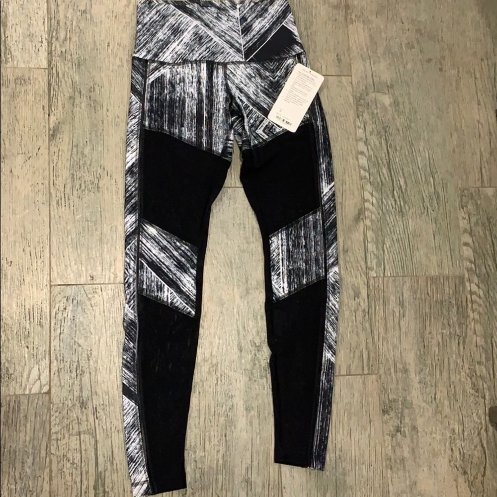 NWT Lululemon Hot To Street Pant